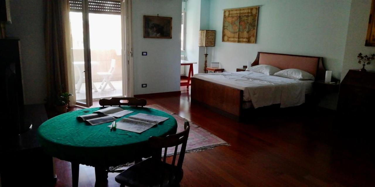 Palermo Old Style - Boutique Apartment With Terrace In Center City Eksteriør billede