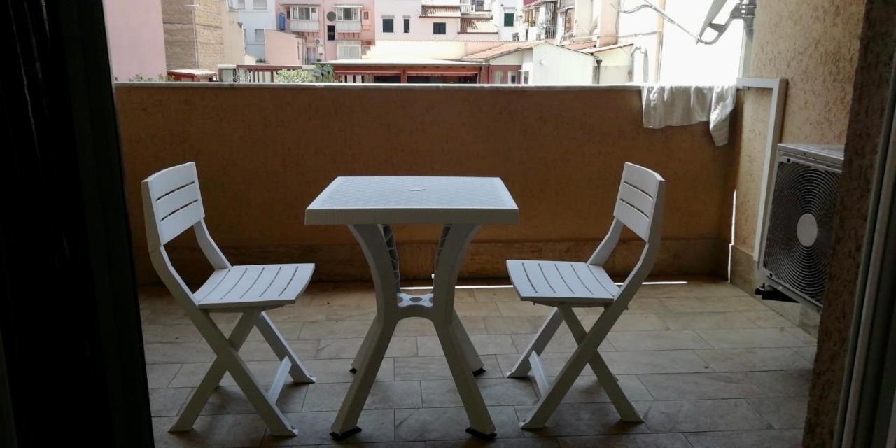 Palermo Old Style - Boutique Apartment With Terrace In Center City Eksteriør billede
